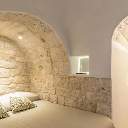 Ferienhaus Trulli Del '700 Deluxe La Reginetta Ostuni