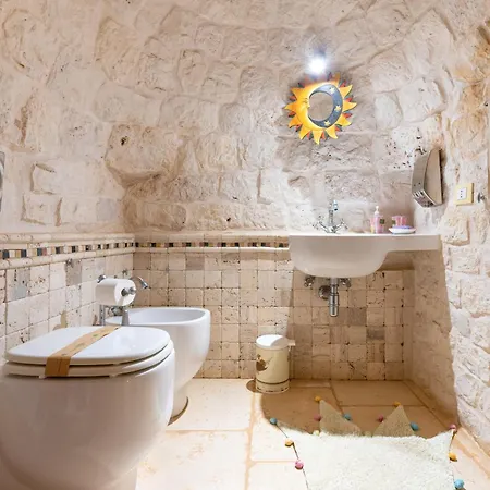 Trulli Del '700 Deluxe La Reginetta Ferienhaus *