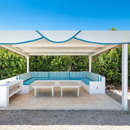 Trulli Del '700 Deluxe La Reginetta Ferienhaus Ostuni