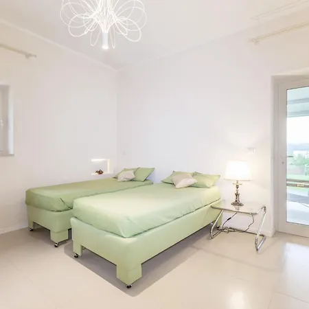 La Reginetta Con Piscina Privata - 12 Pers. Casa vacanze Ostuni