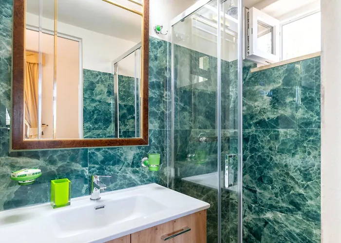 Trulli Del '700 Deluxe La Reginetta